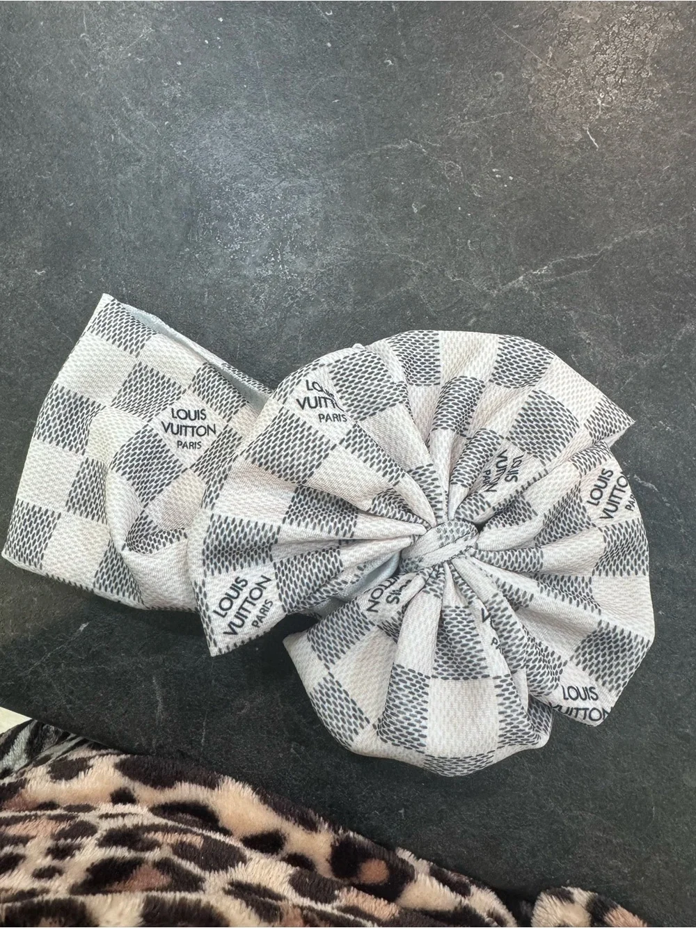 Louis Vuitton Kids Checkered Bow Headband - White & Gray